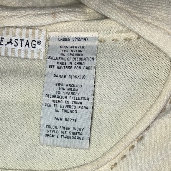 Cardigan with Large Flower Embellishment - Picture 9 of 9